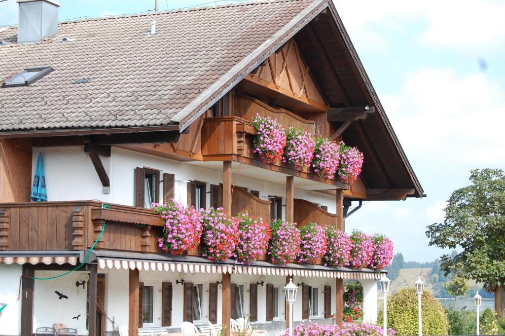 Gaestehaus Stefanie Schwangau Exterior photo